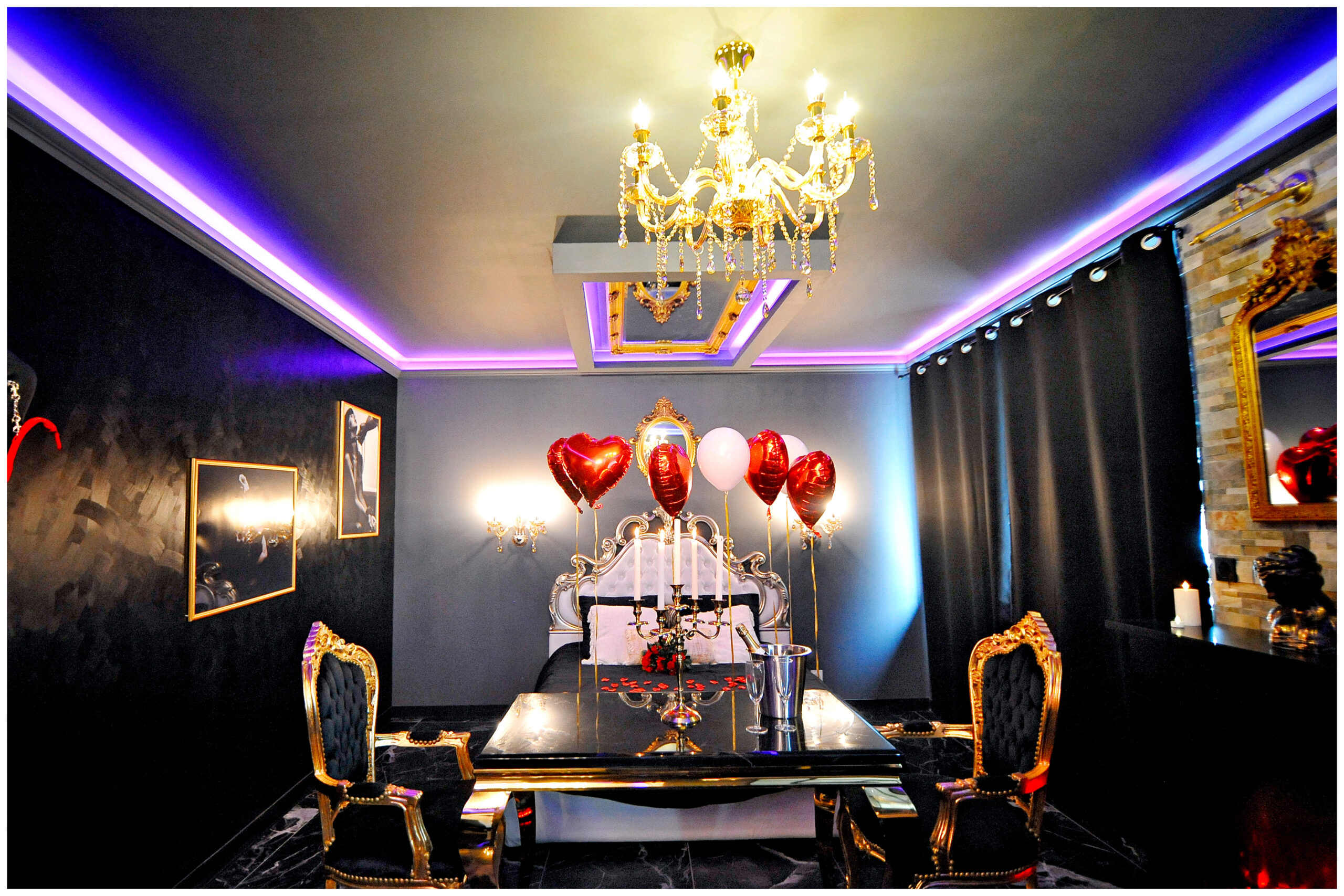 Blossom Interiors - Décoration d'intérieur logement locatif - airbnb - booking - love room - logement atypique et à thème - location saisonnière - location - colocation - rénovation - investissement immobilier - réservez votre nuit en amoureux dans un logement atypique haut de gamme